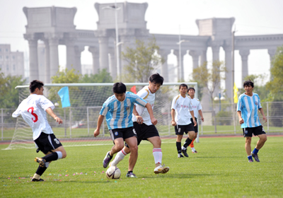 四川师范大学